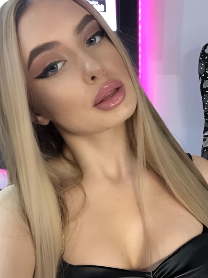 Рената привлекальеная девушка из Тулы цена от 2000 руб