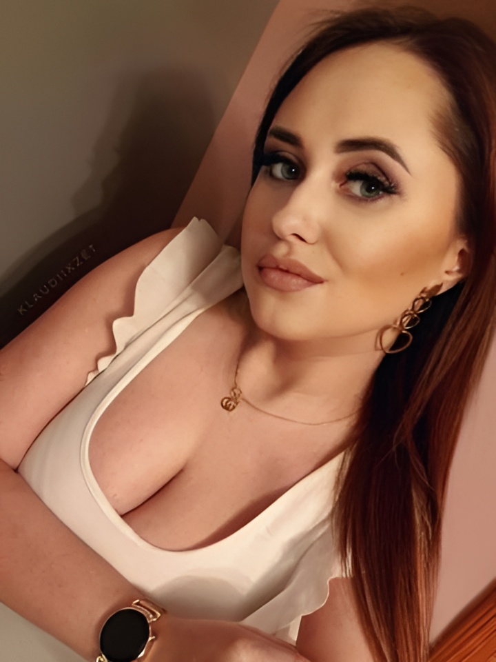 Виргиния привлекальеная девушка из Тулы цена от 3000 руб