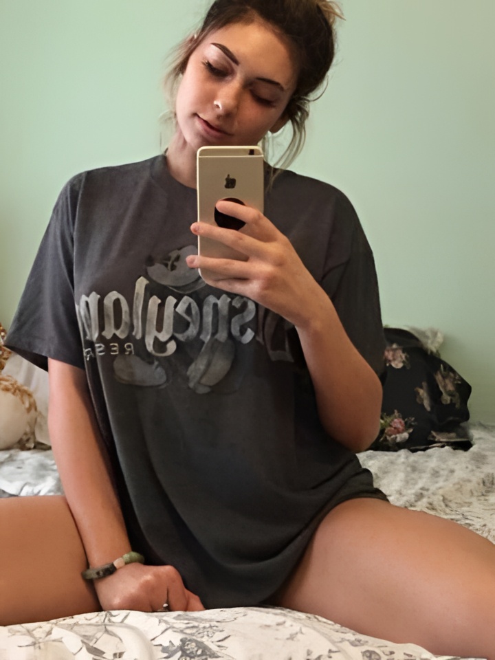 Индивидуалка Индира, доступна для личного знакомства от 1500 руб