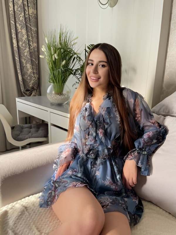 Алиса привлекательная девушка из Тулы цена от 5000 руб