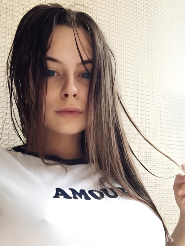 Леля привлекательная девушка из Тулы цена от 1500 руб