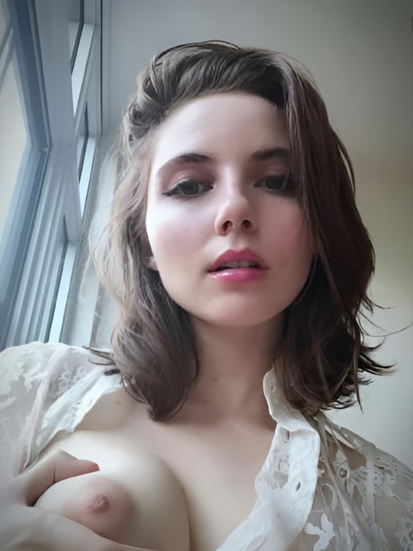 Ярославна привлекательная девушка из Тулы цена от 1500 руб