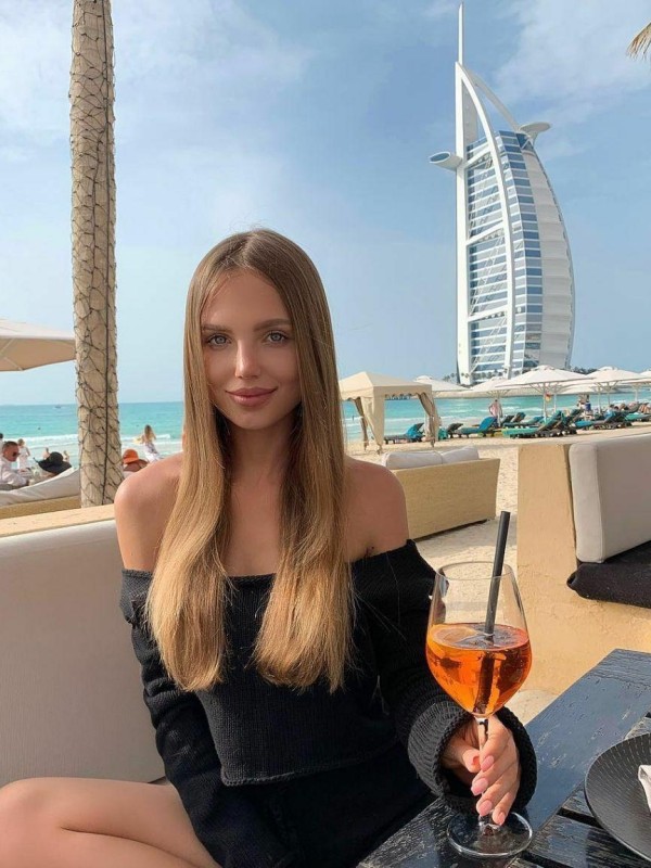 Софья привлекательная девушка из Тулы цена от 3000 руб